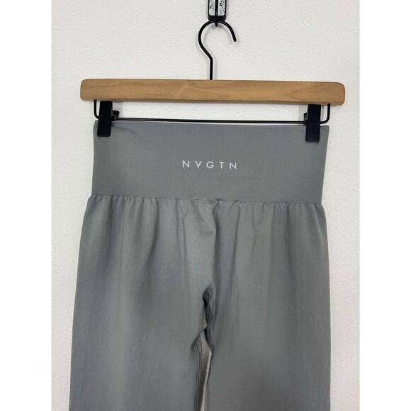 NVGTN Gray Seamless Scrunch High Waist Leggings Size Medium - Picture 4 of 7